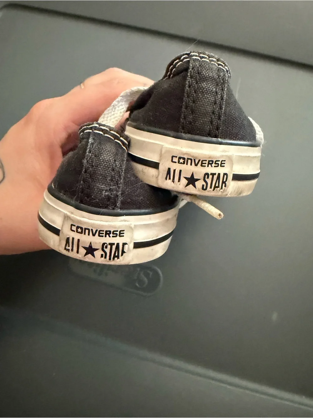 Converse All Star Kids toddler Black and White Low-Top Canvas Sneakers size 6